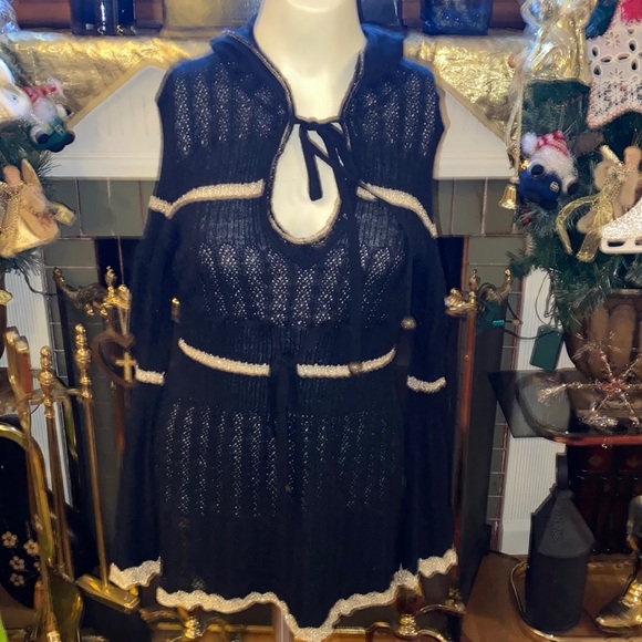 BCBGMaxAzria Tops - BCBG TOP